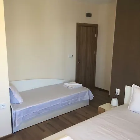Family Malibu Ξενοδοχείο 3*