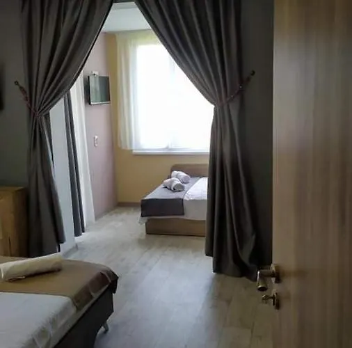 Family Malibu Tchernomorets