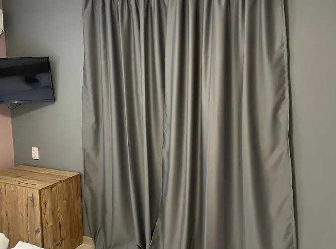 Family Malibu Hotel 3*