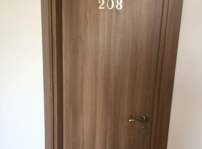 Family Malibu Hotel Tchernomorets