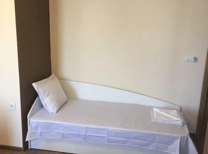 Family Malibu 3* Tchernomorets