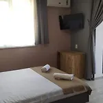 Otel Family Malibu 3*