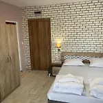 семеен малибу 3*