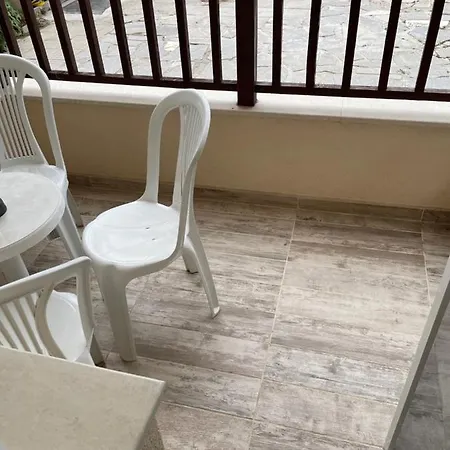 Family Malibu Hotel Chernomorets