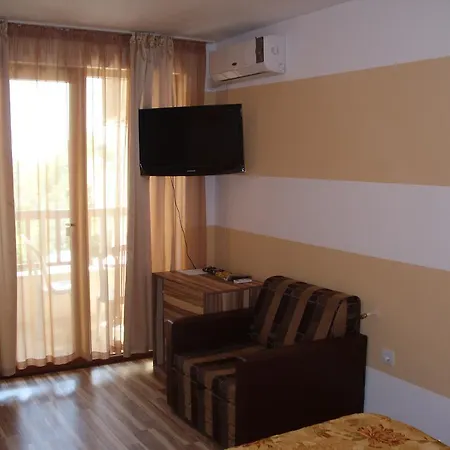 Family Malibu 3*