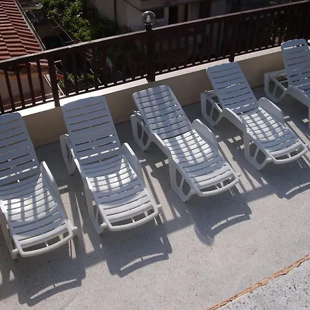 Family Malibu Chernomorets