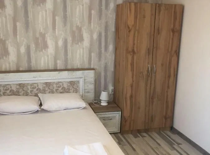 Family Malibu Tchernomorets