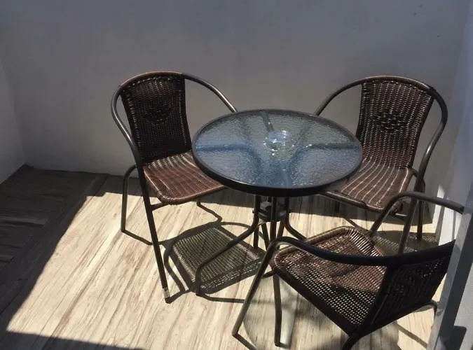 Family Malibu Hotel 3*